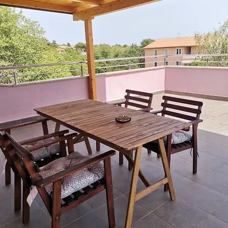 Oskar Apartment Banjole